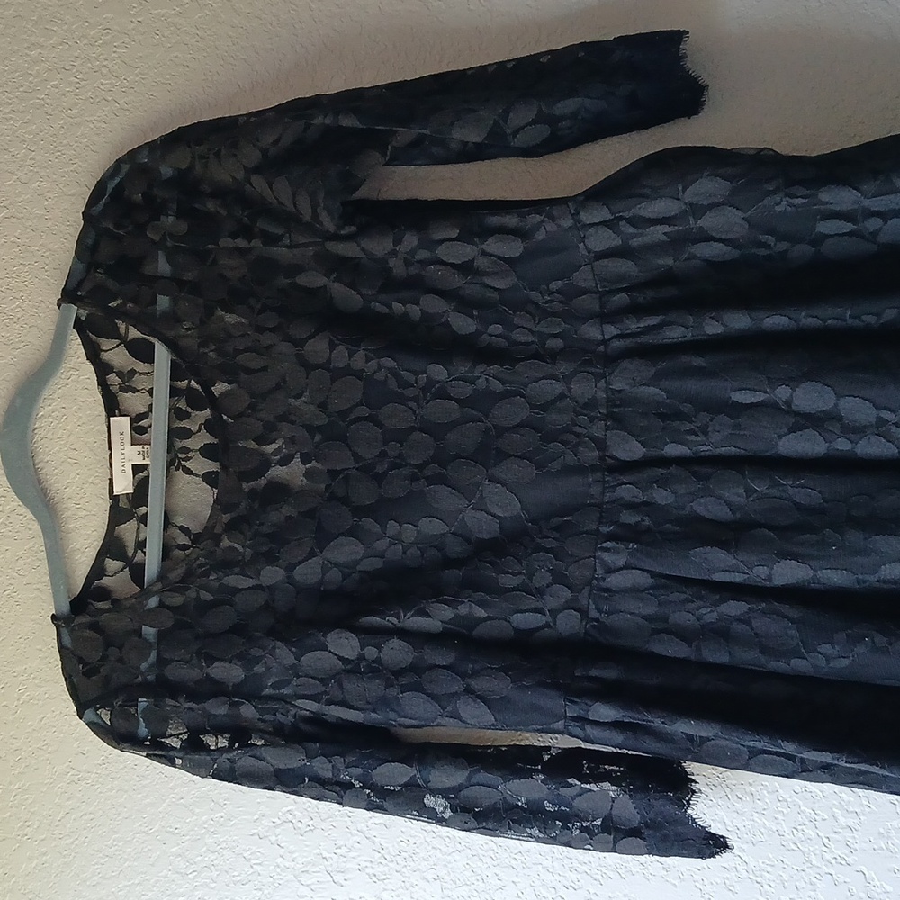 DAILYLOOK BLACK TANKDRESS, SEE THROUGH LACE